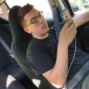 Meet your Posher, Daniel